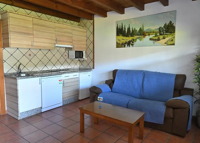 Aires De - Onis Apartamento